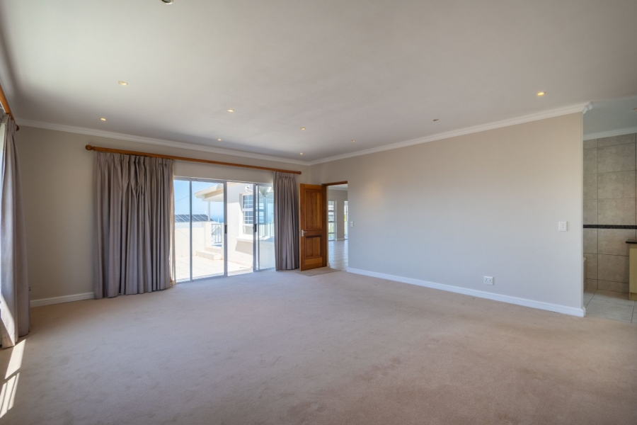 6 Bedroom Property for Sale in Cutty Sark Western Cape